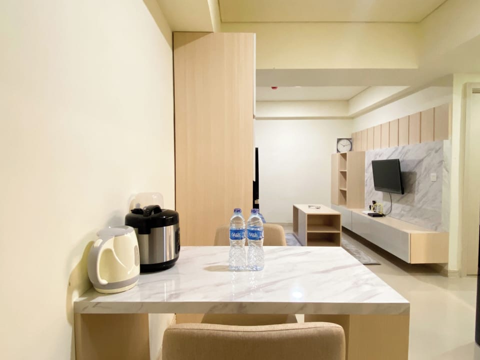 Deluxe Apartment | Living area