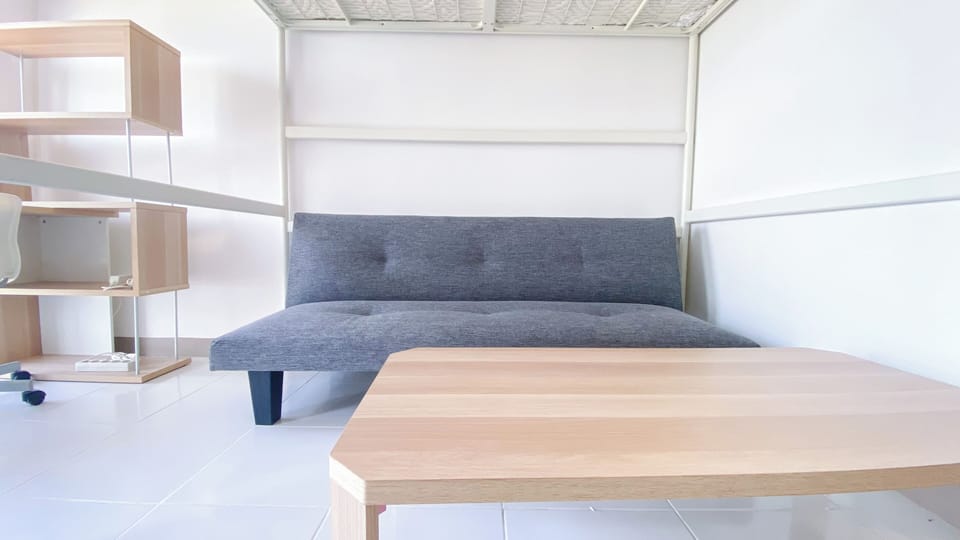 Deluxe Apartment | Living area