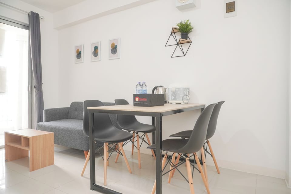 Deluxe Apartment | Living area