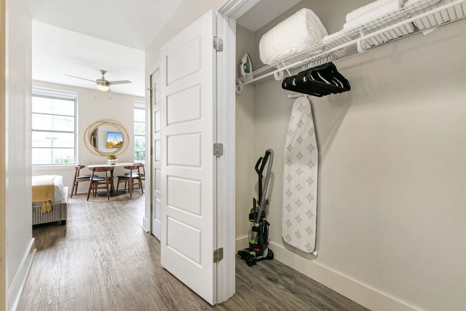 Walk-in closet