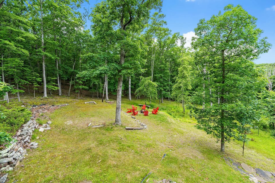 So much yard space for those fun outdoor activities.
