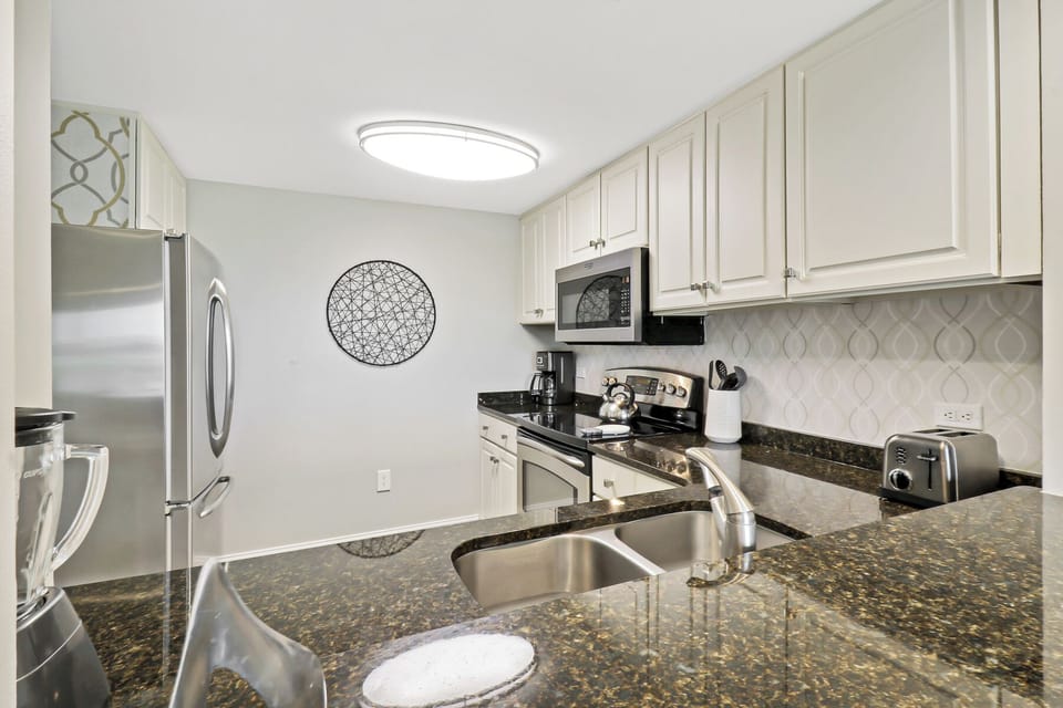 253 Captains Quarters | Kitchen - 253 Captains Quarters | Kitchen
