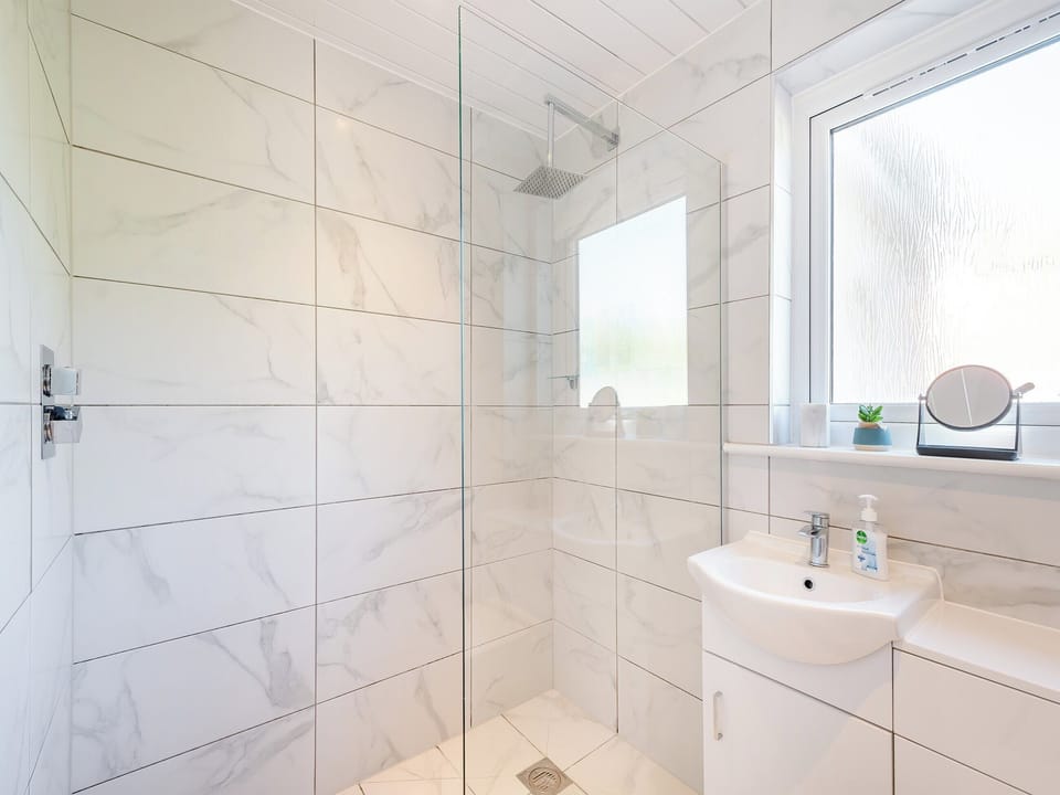 Shower room | Seamill Cottage, Seamill, near West Kilbride