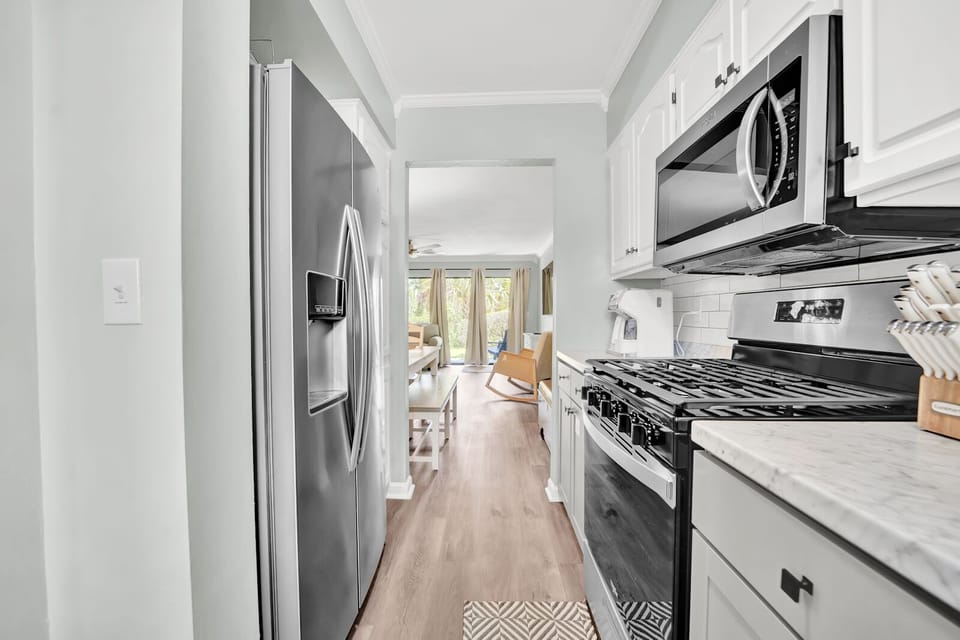 Kitchen - New Appliances - Gas Range - Toaster