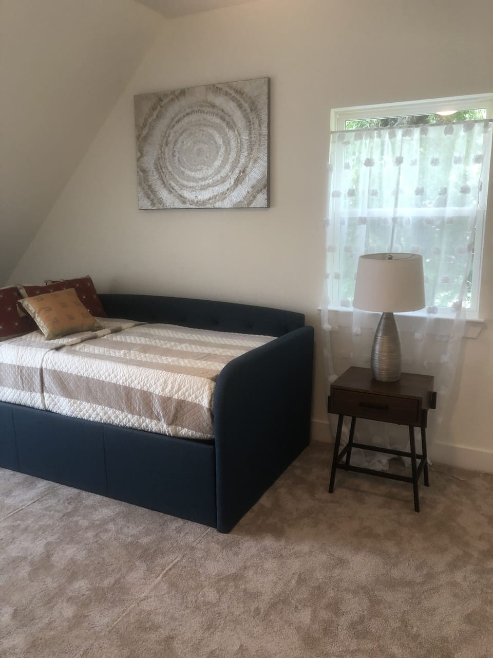 Twin beds in bedroom 3 suite