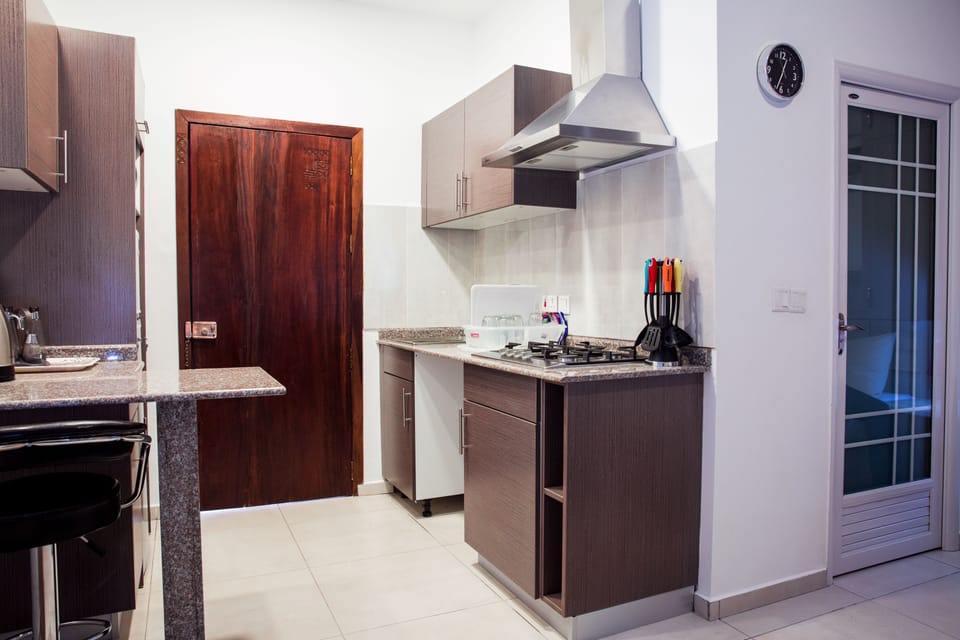 Deluxe Room | In-room safe, desk, soundproofing, WiFi (free)