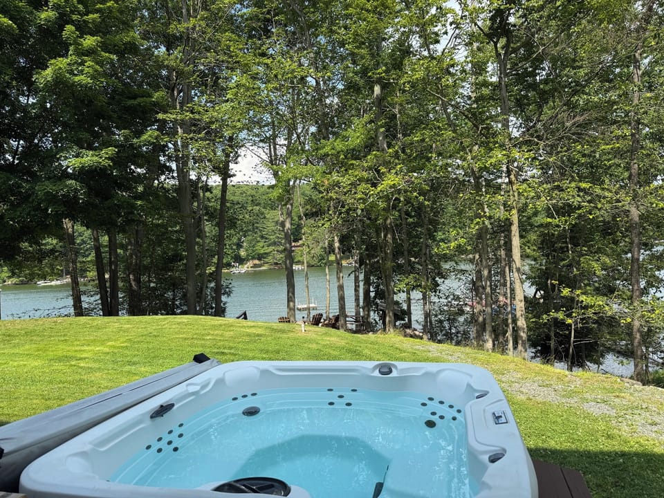 Hot tub overlooking the lake
