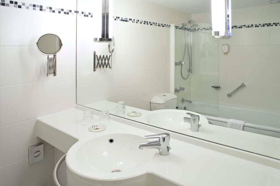 Eco-friendly toiletries, hair dryer, towels