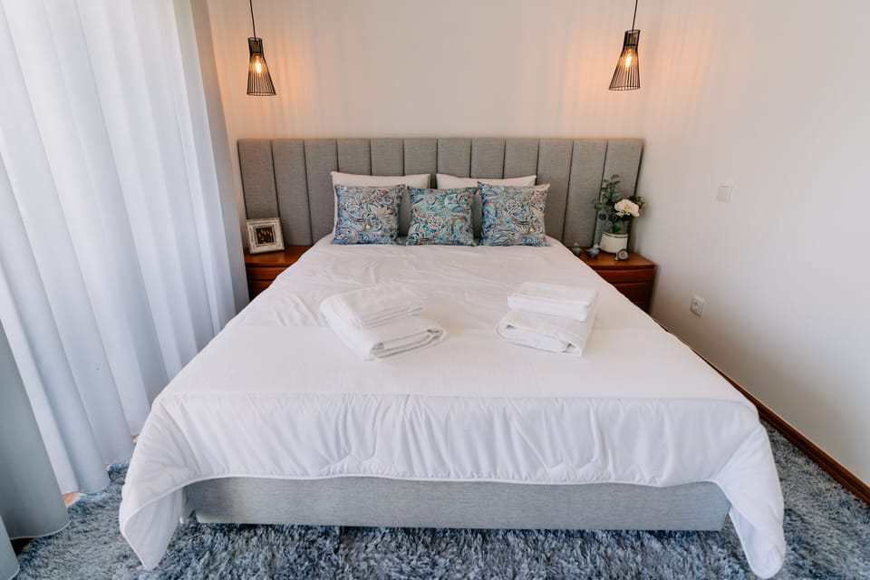 Comfort Single Room | Individually decorated, individually furnished, free WiFi, bed sheets