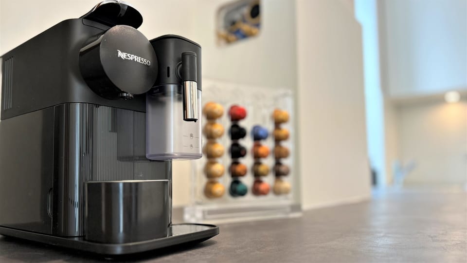 Luxury Apartment | Coffee and/or coffee maker