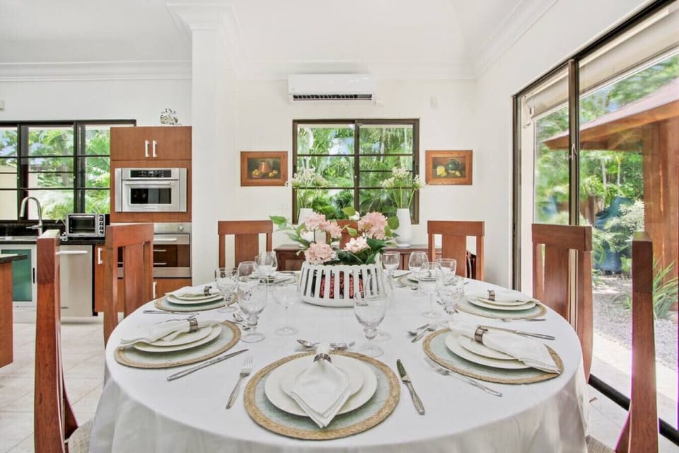 Villa Tortuga B54: dining area