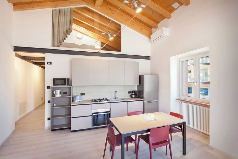 97ebb50e-a552-4c95-8aa6-f305b08d81db