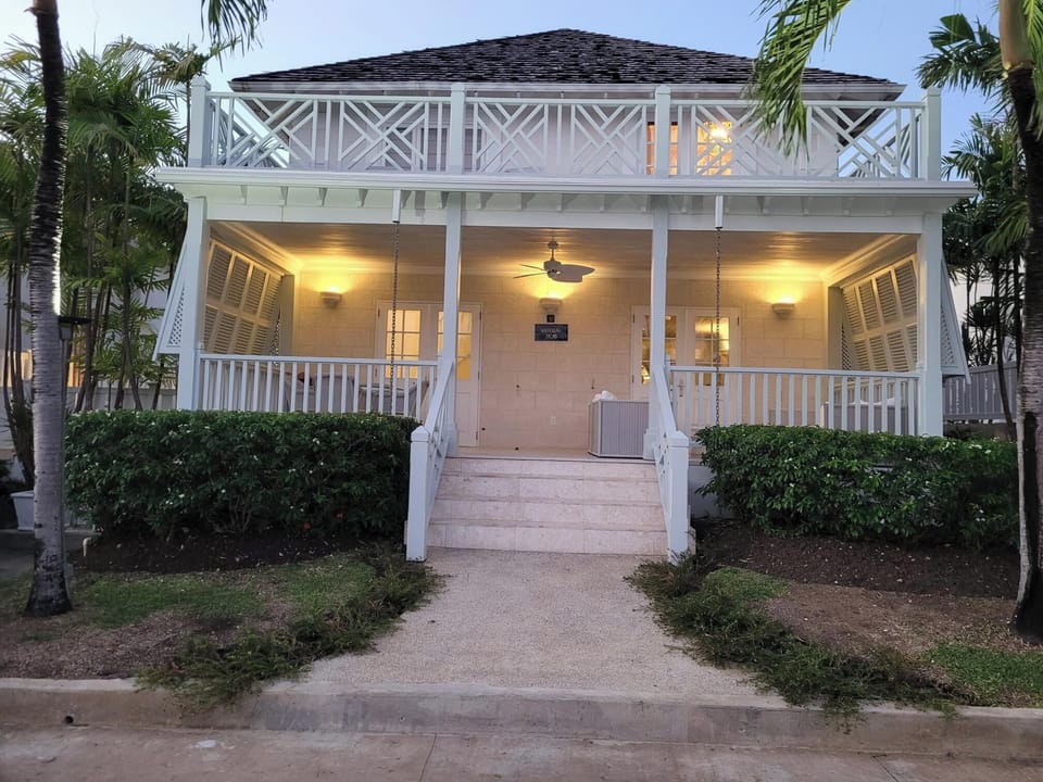 5 Pavillion Grove