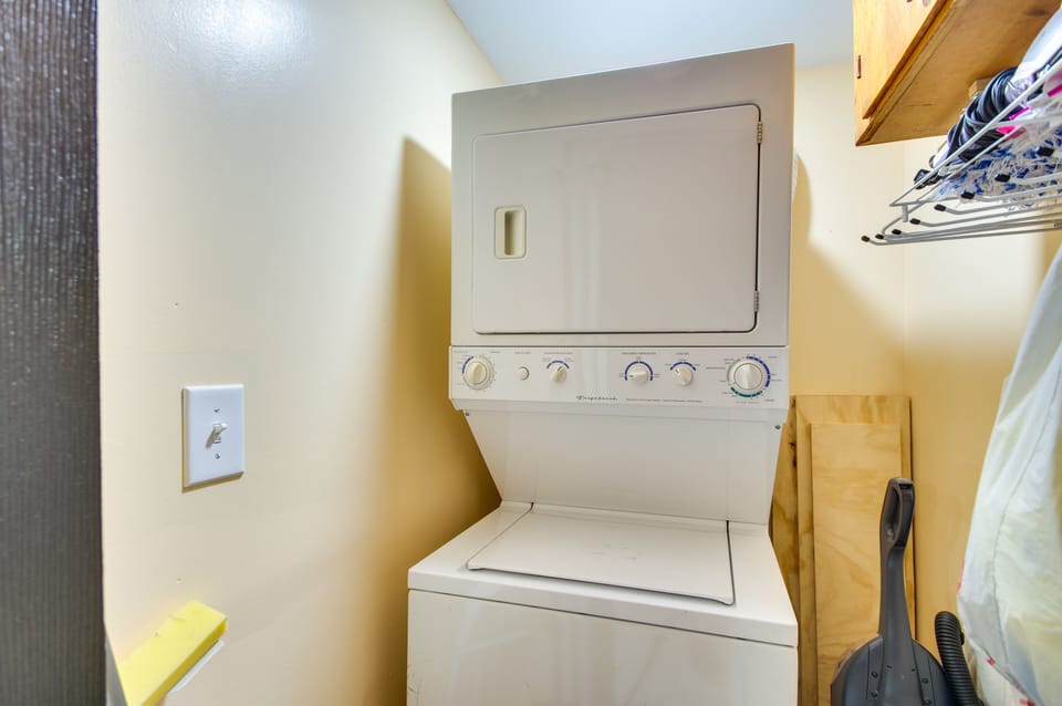 Laundry Area | Washer/Dryer | Hangers | Iron/Board | Trash Bags/Paper Towels
