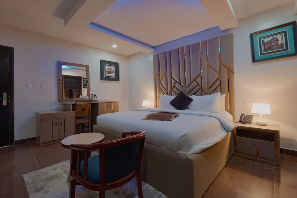 Executive Room | 1 bedroom, premium bedding, in-room safe, desk