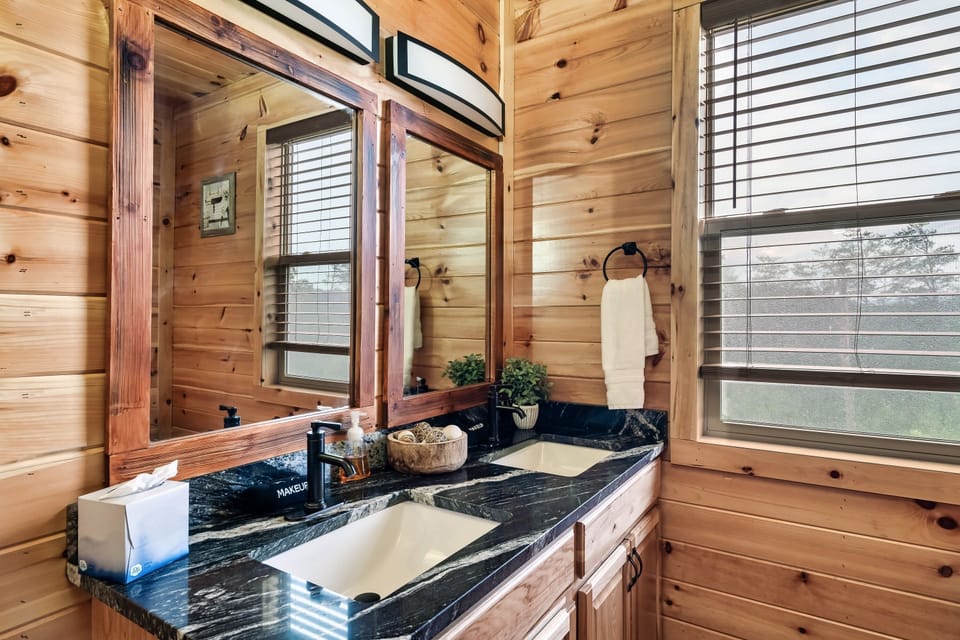 Elk bedroom ensuite bathroom, custom shower, teak bench, dual vanities