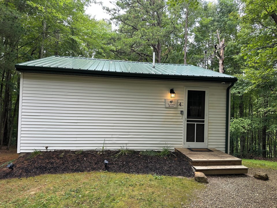 EXTERIOR OF TROPHY BUCK CABIN