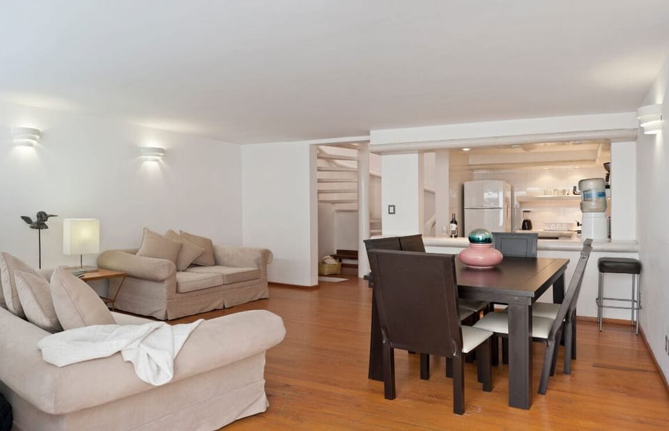 Comfort Apartment | Living area | Flat-screen TV