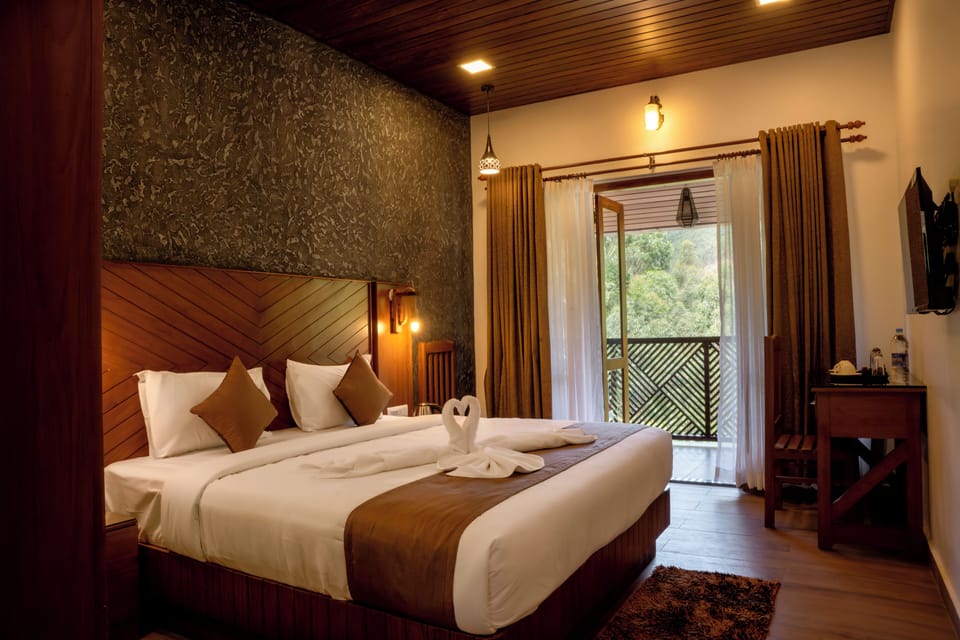 Premium Double Room | Desk, cribs/infant beds, free WiFi, bed sheets