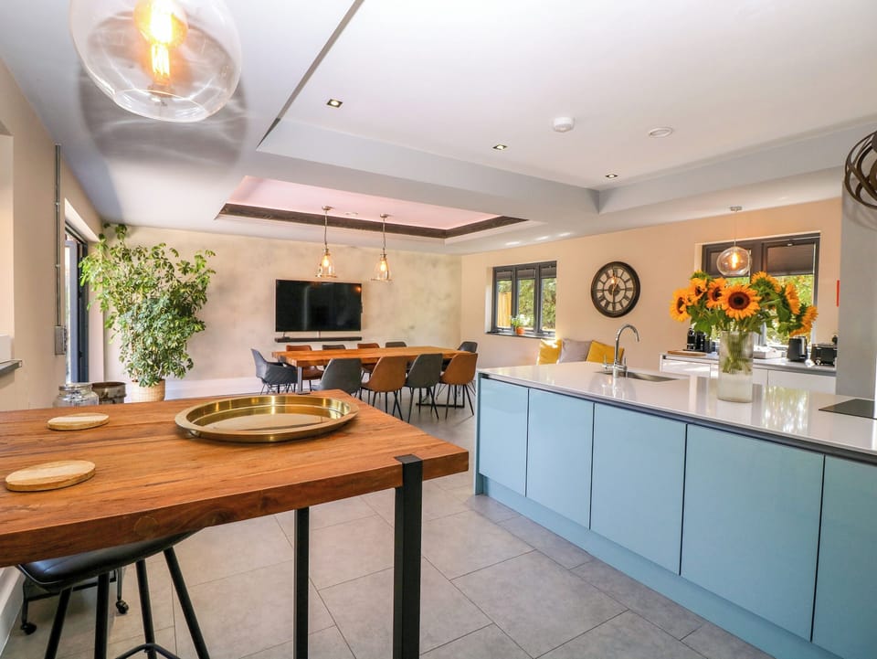 Cottage | Interior
