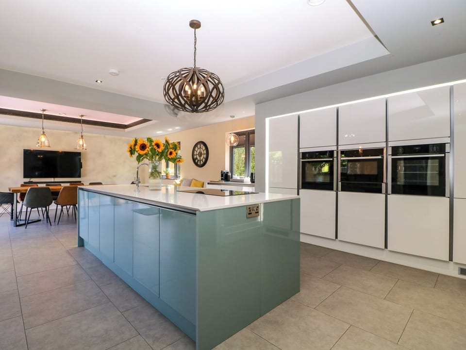 Thornbury Cottage in Malvern Hills District