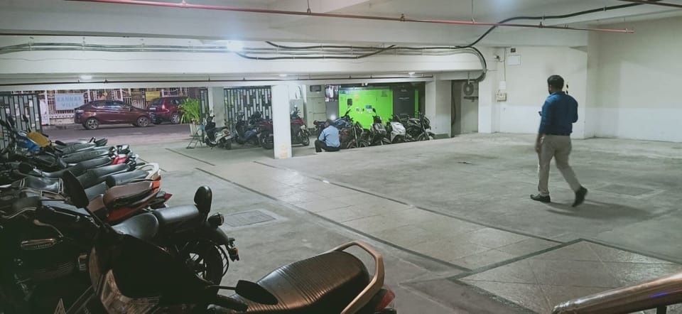 Free self parking