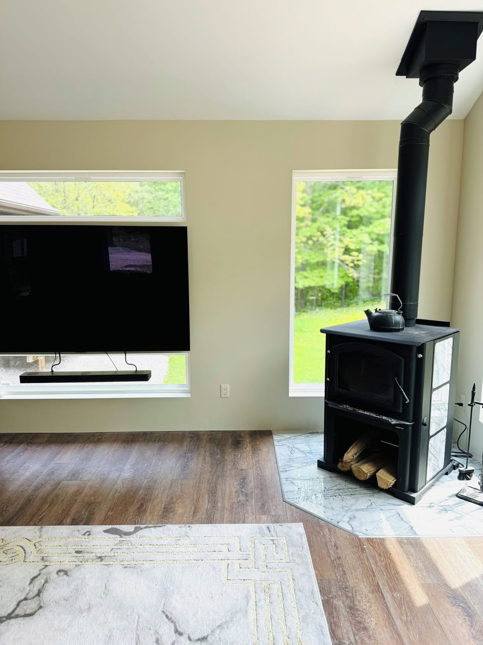 77” LG Oleg tv for your viewing pleasure