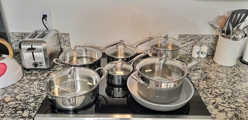 Full set pots and pans