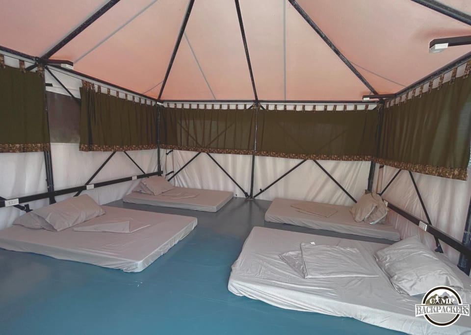 Exclusive Tent | Bed sheets