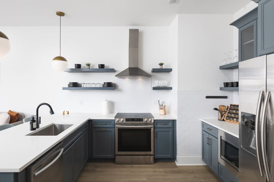 Fully-stocked kitchen with high-end appliances and all the utensils / dishware you'll need.
