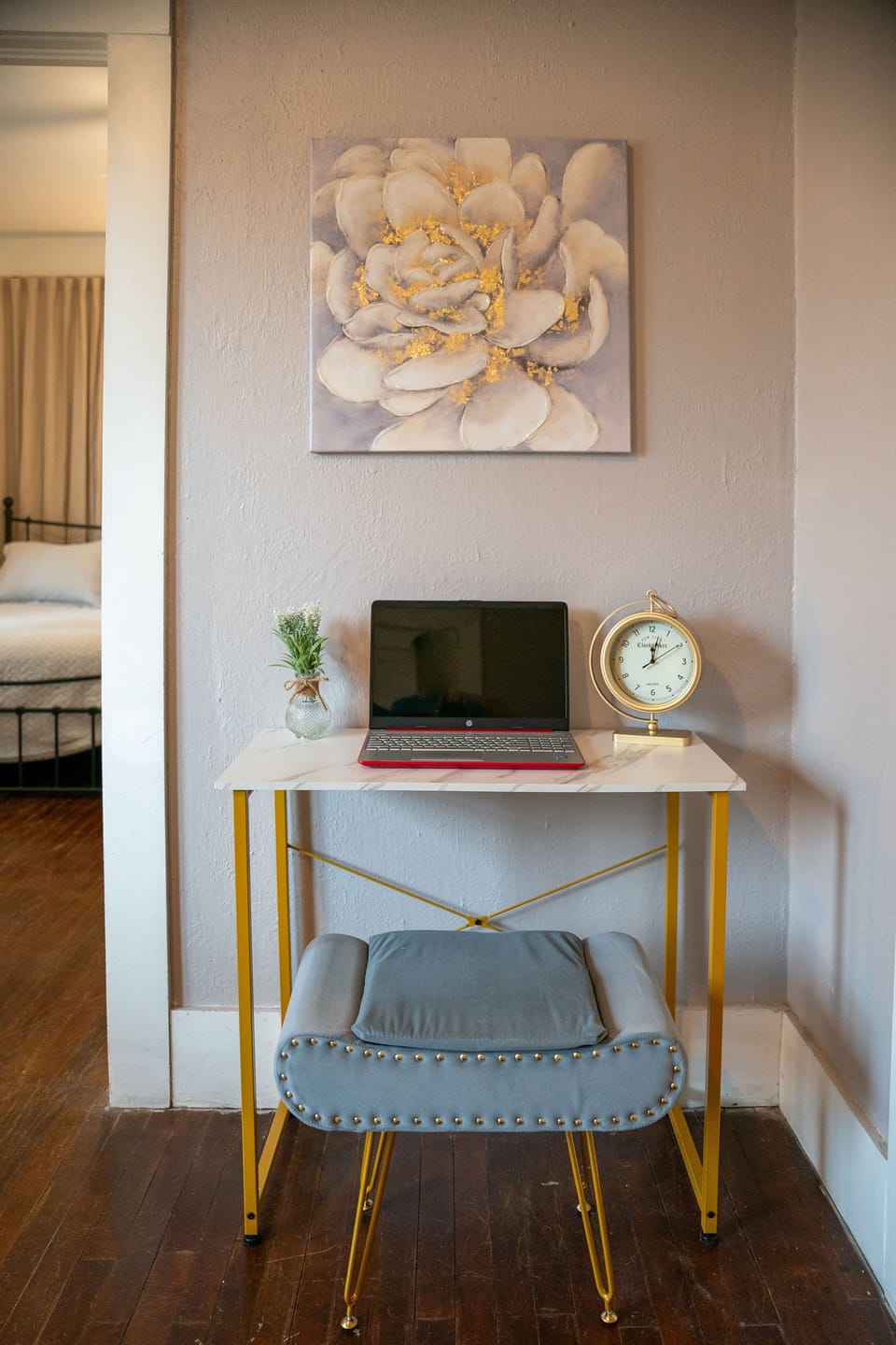 Office Space. Computer Not Included 