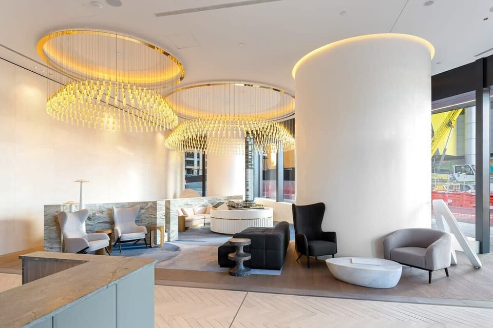 The One - Lobby