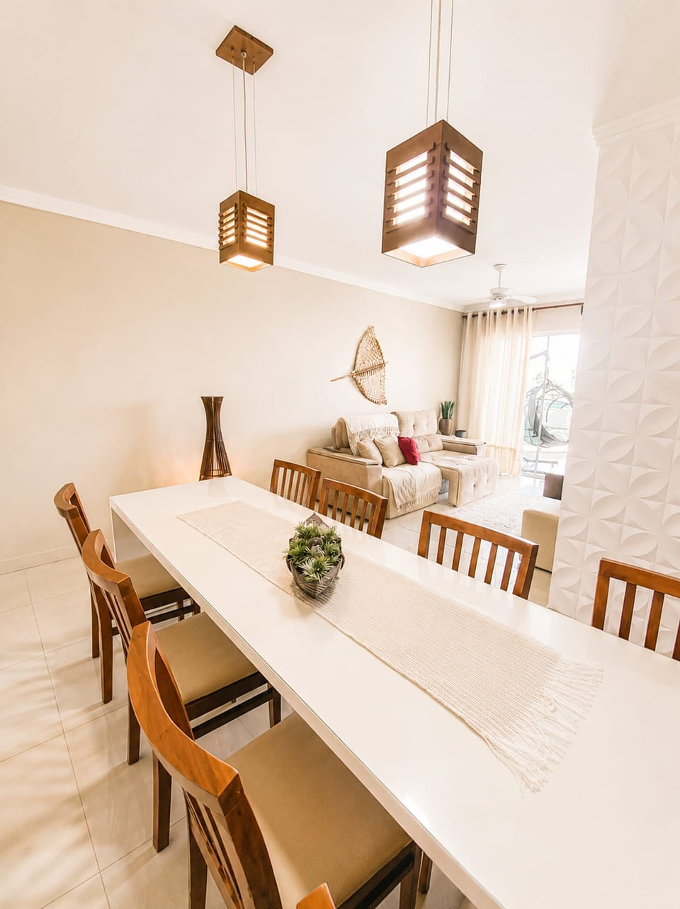 Basic Apartment | Dining
