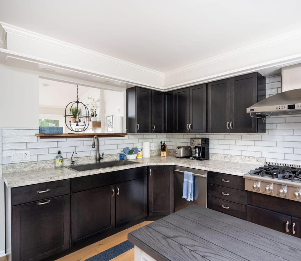 Main floor Kitchen