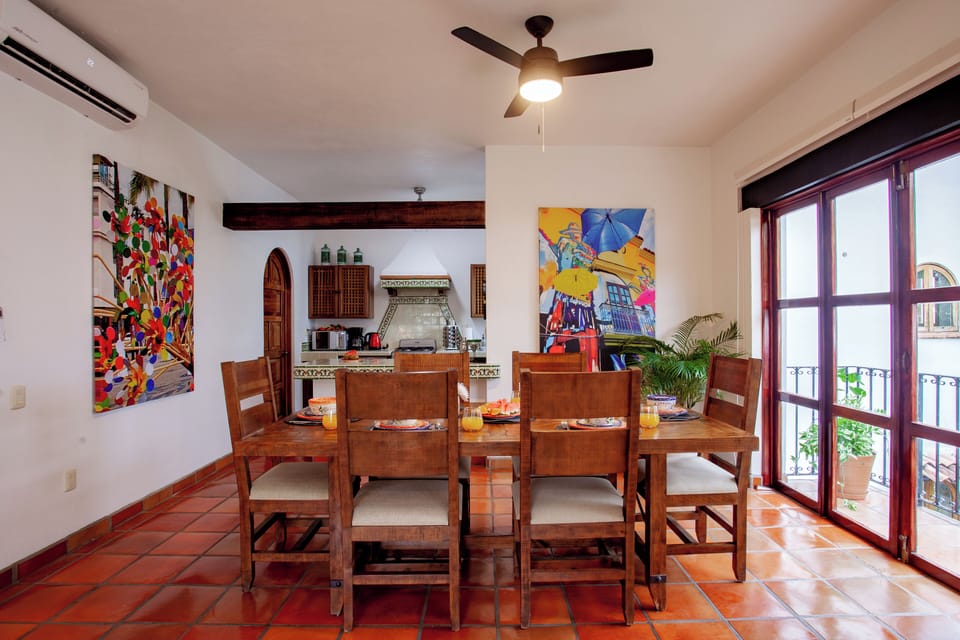 Condo - Image 3