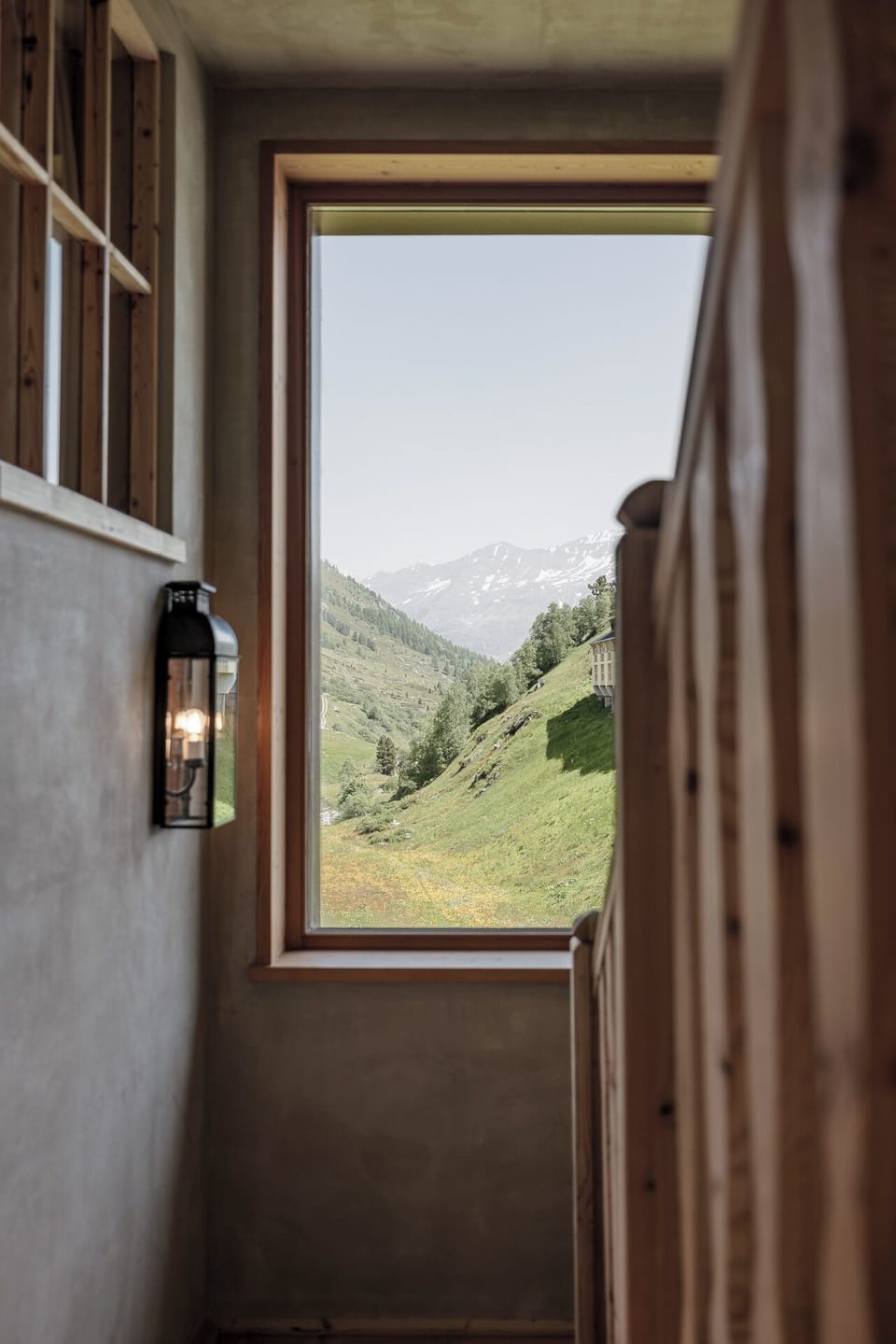 Luxury Penthouse, Balcony, Mountain View | Living area