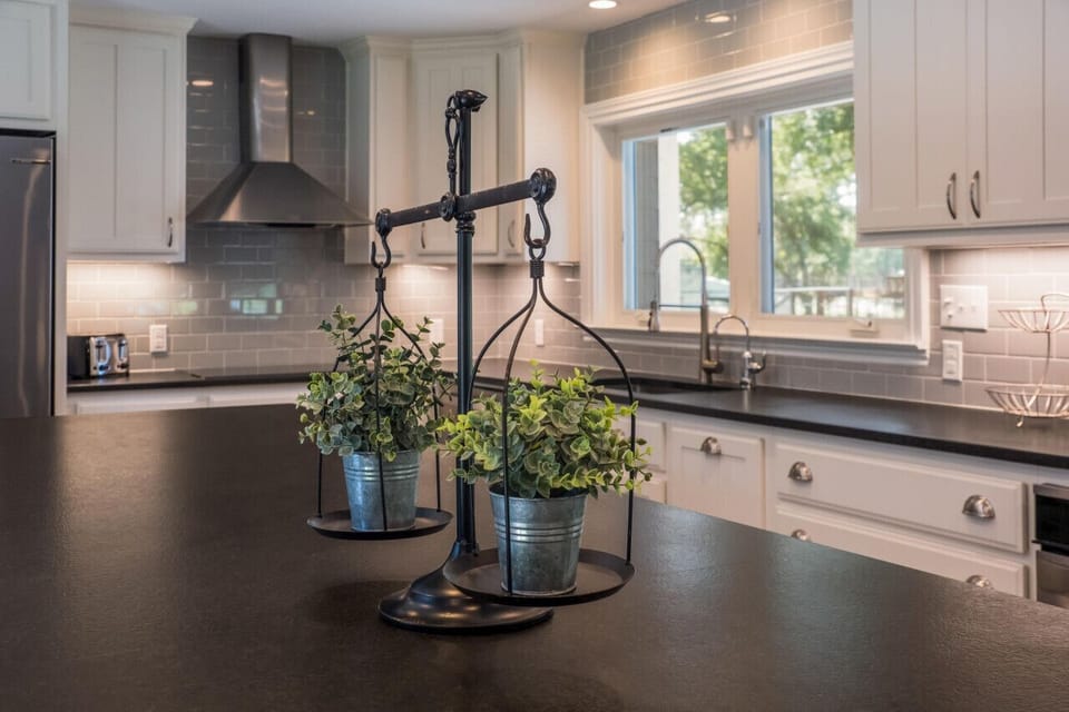 Stainless steel appliances throughout