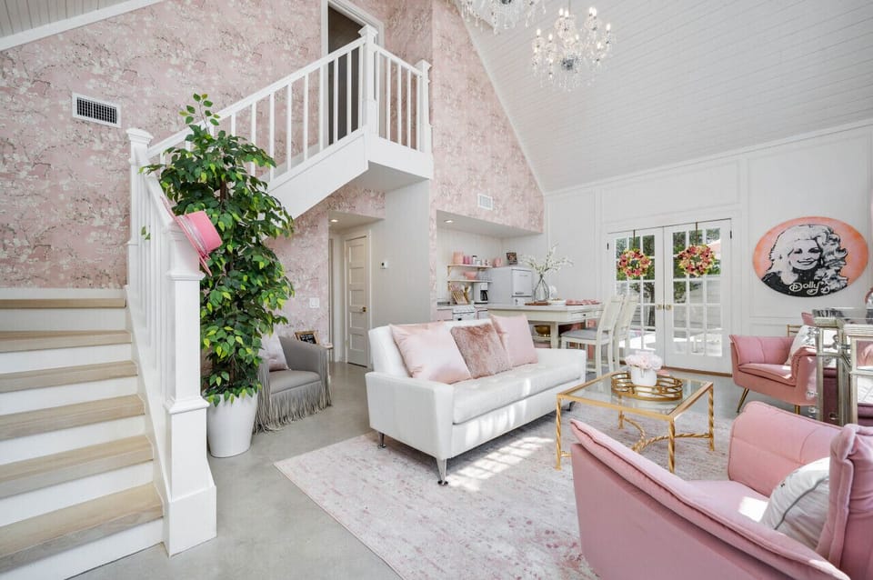 Dolly Cottage living room/sitting area