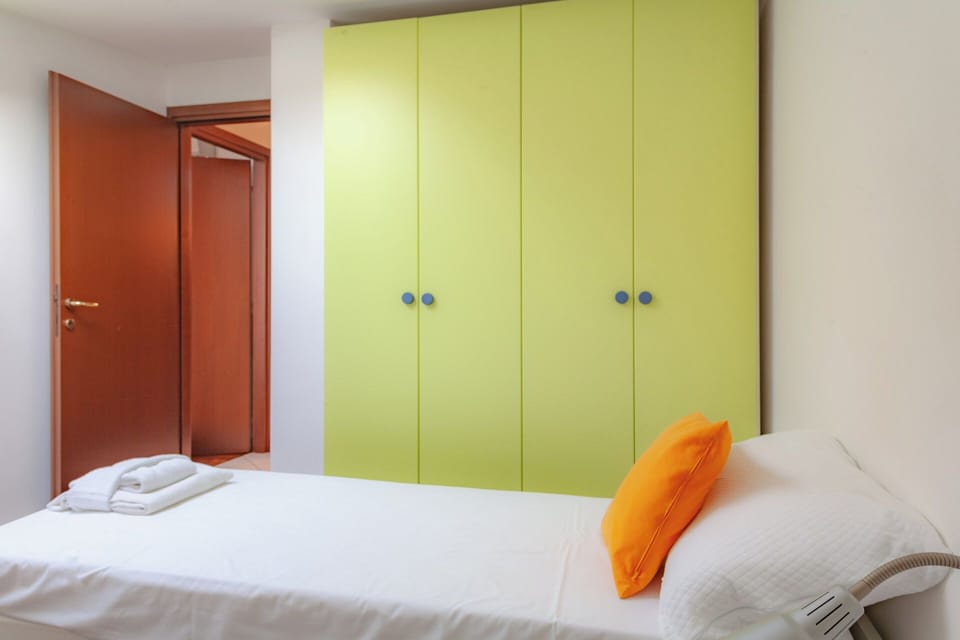 Apartment | 2 bedrooms, iron/ironing board, WiFi (free)