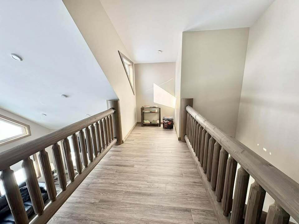 Sunny Peaks Cabin Rental (2482)