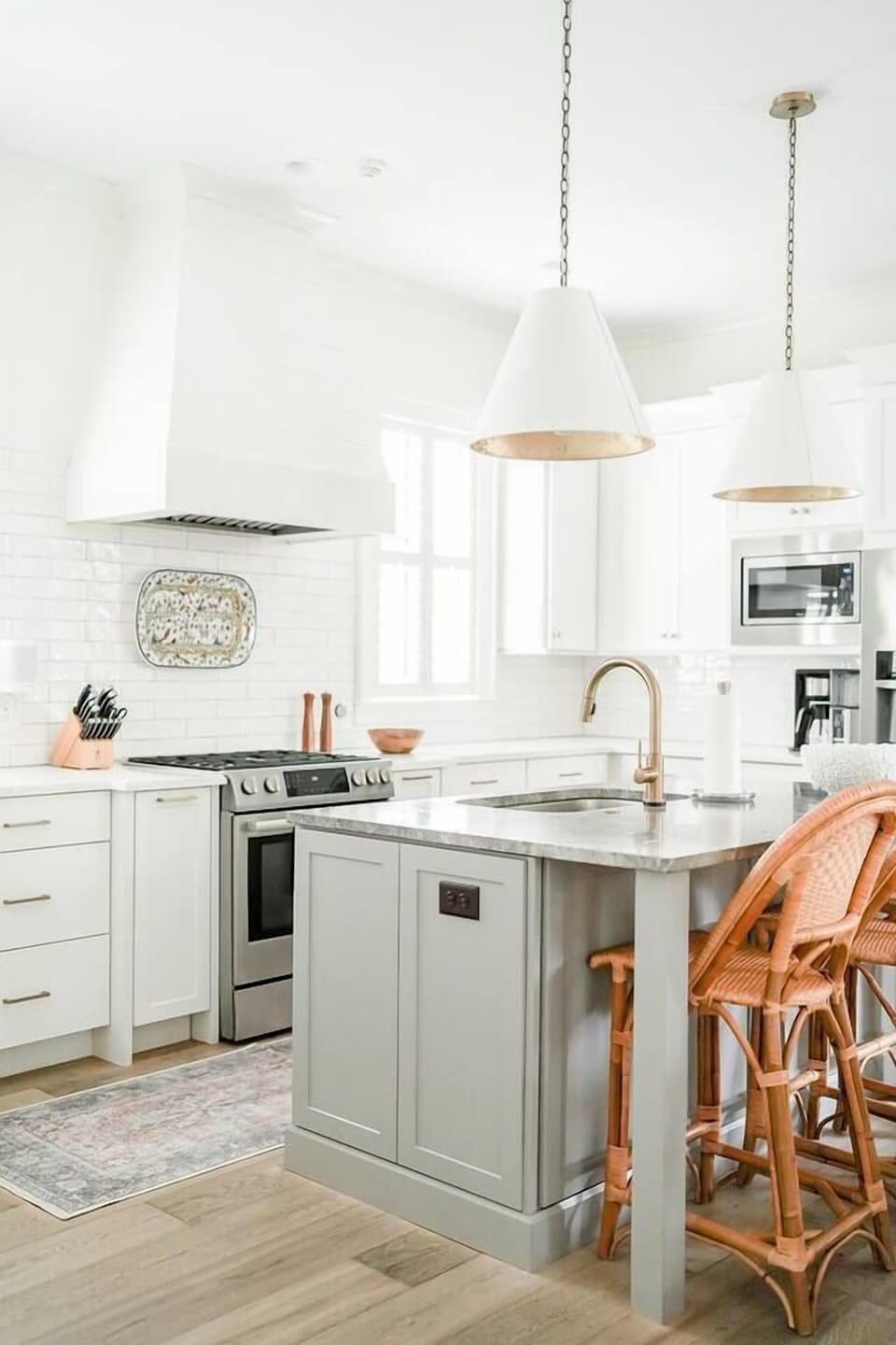 Gourmet kitchen with Ninja Barista coffee pot, stainless steel appliances, and a fully stocked kitchen for those who love to cook. We will also have starter coffee for you when you arrive! 