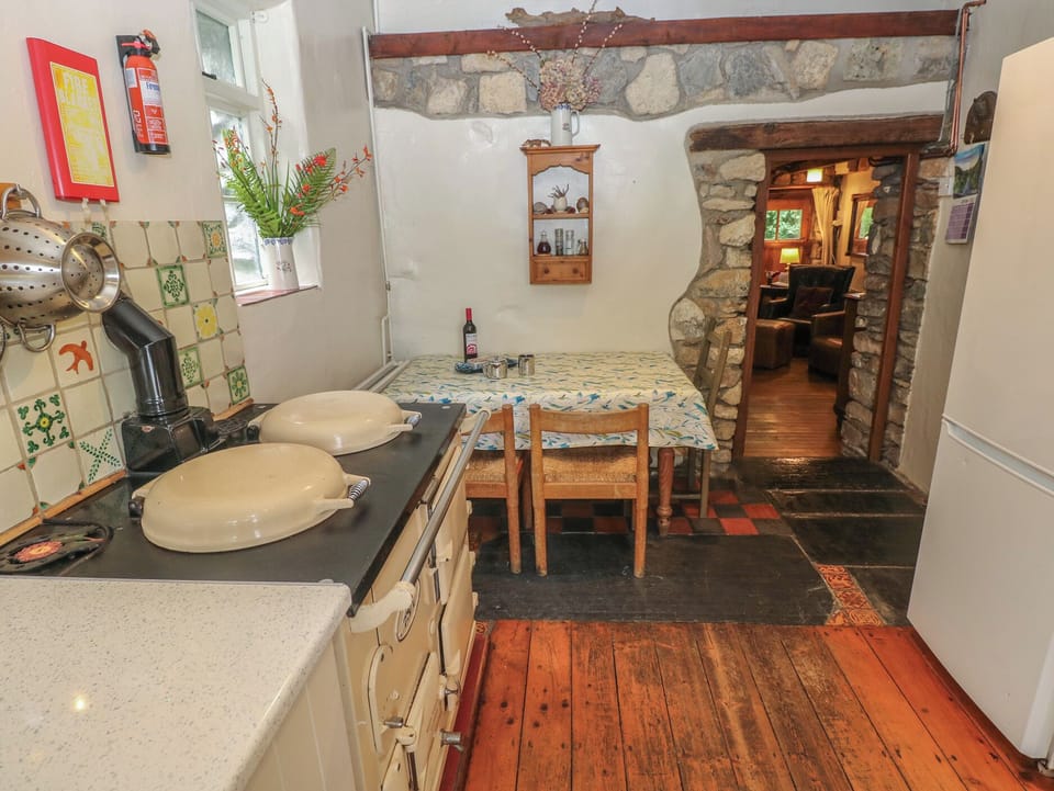 Fridge, dishwasher, electric kettle, toaster