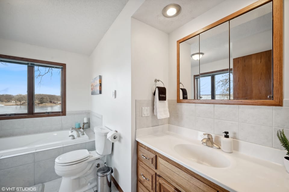 Master bathroom with heated floors, jacuzzi tub and shower!