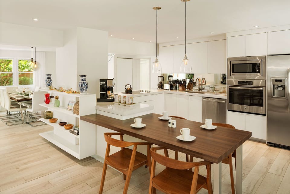 Kitchen Dining Area