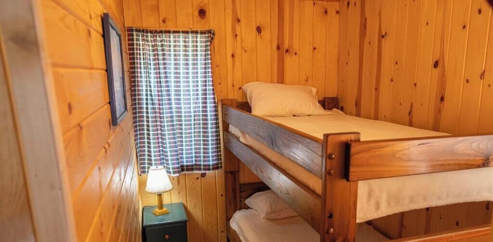 *Guests bring all their own bedding (pillows/sheets/blankets) and towels.