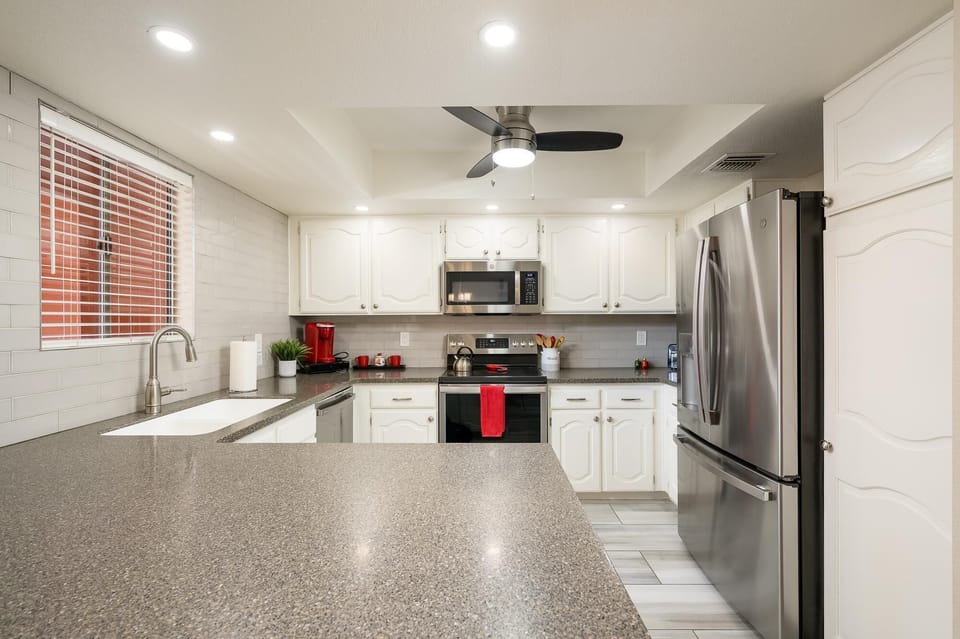 Fully stocked updated kitchen.