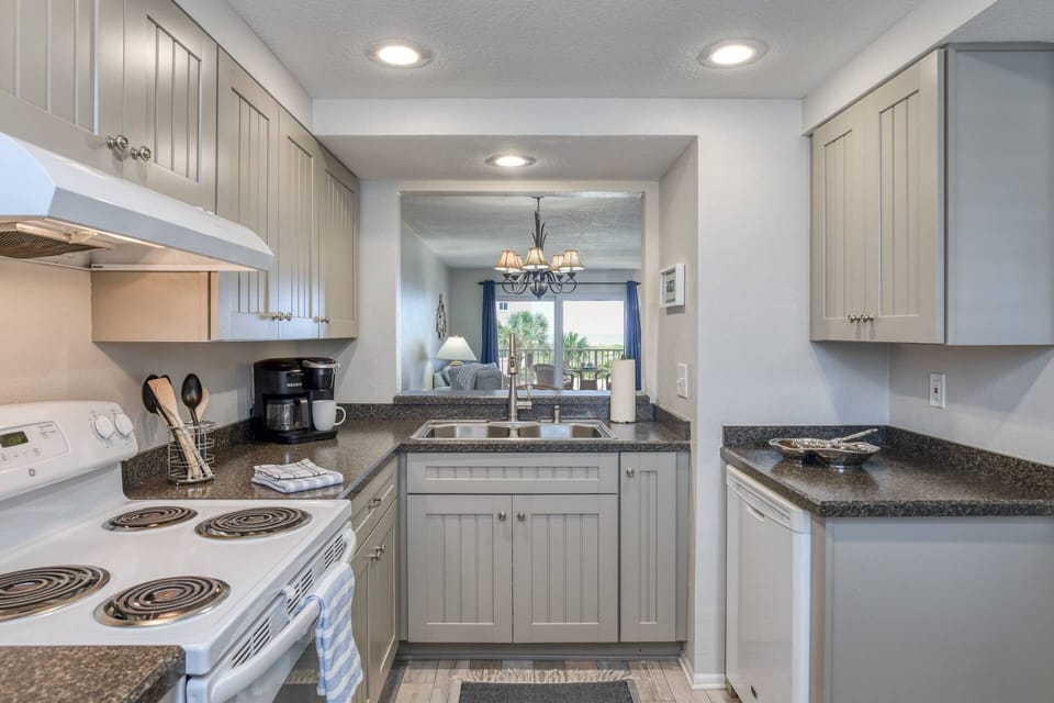 From morning coffee to gourmet dinners, savor the experience of cooking in this well equipped kitchen.