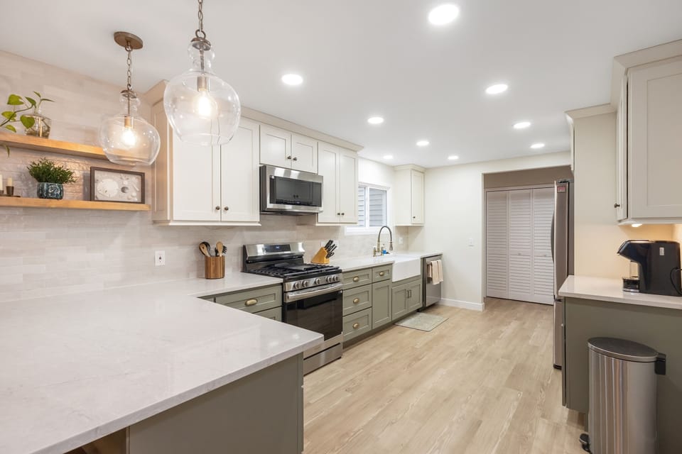 Fully equipped kitchen for the chef in your crew