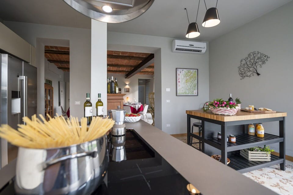 Autumn, Kitchen, Spring, Summer