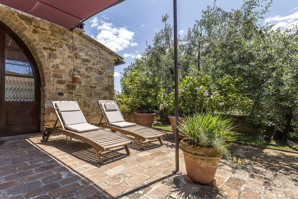 Amenities, Autumn, Building Exterior, Spring, Summer